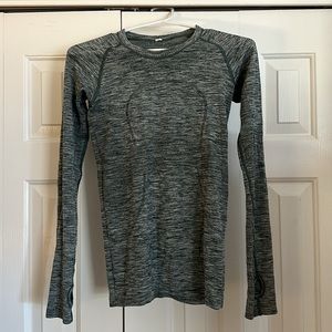 Lululemon long sleeve